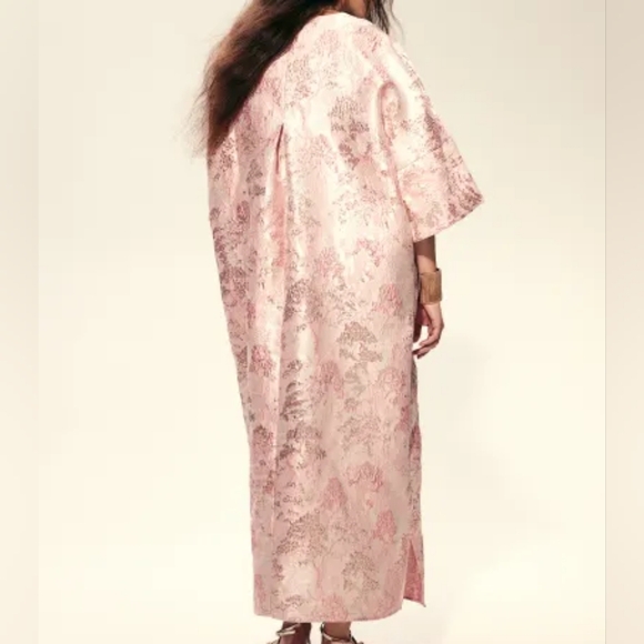H&M Ramadan Modest Collection Brocade Kaftan Dress Light Pink sz M NWT - Picture 3 of 16